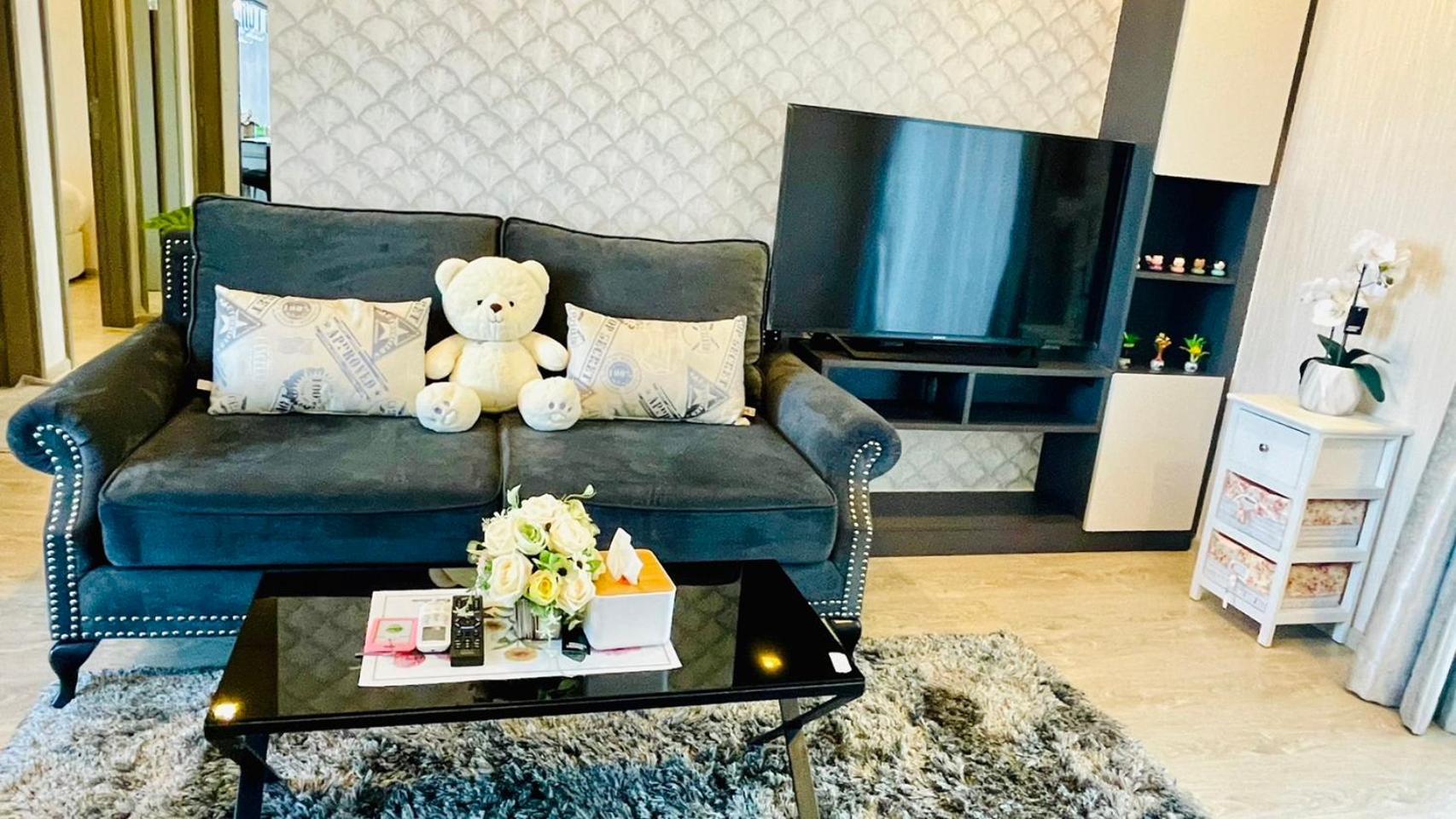 The Base Central Pattaya 2 Bed 2 Bath By Numam Exterior foto