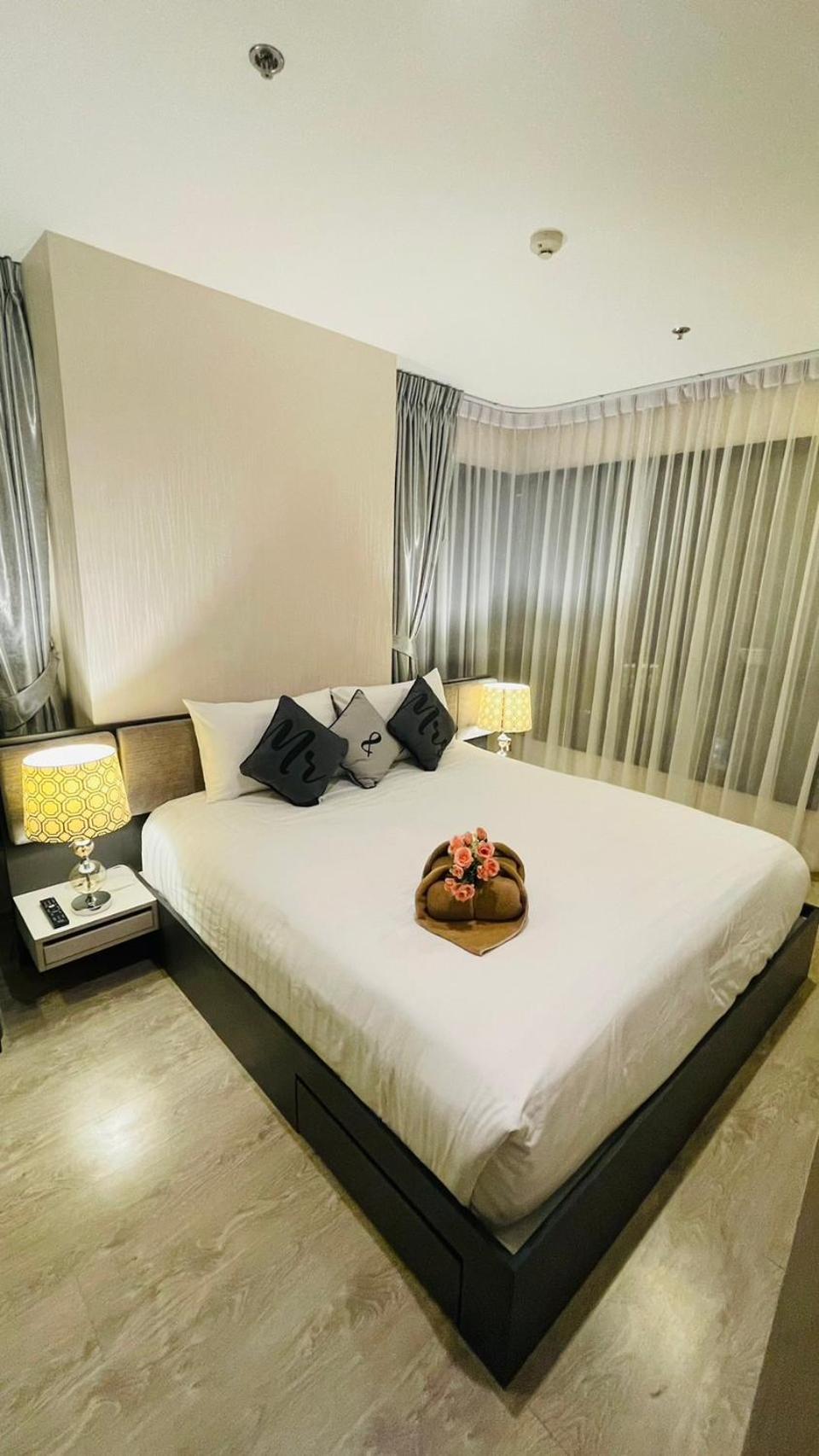 The Base Central Pattaya 2 Bed 2 Bath By Numam Exterior foto